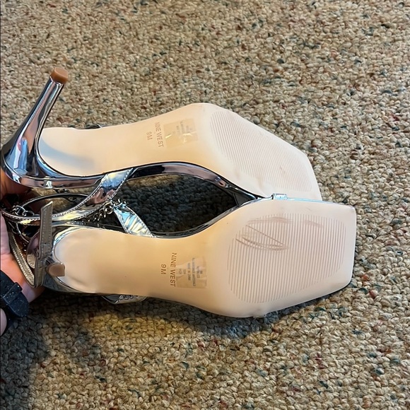 Nine West Silver Metallic Heels with Strappy Design - Picture 4 of 5